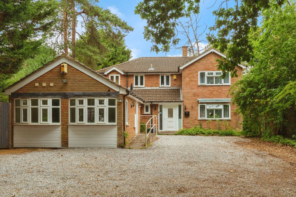 Property photo 1 of 17