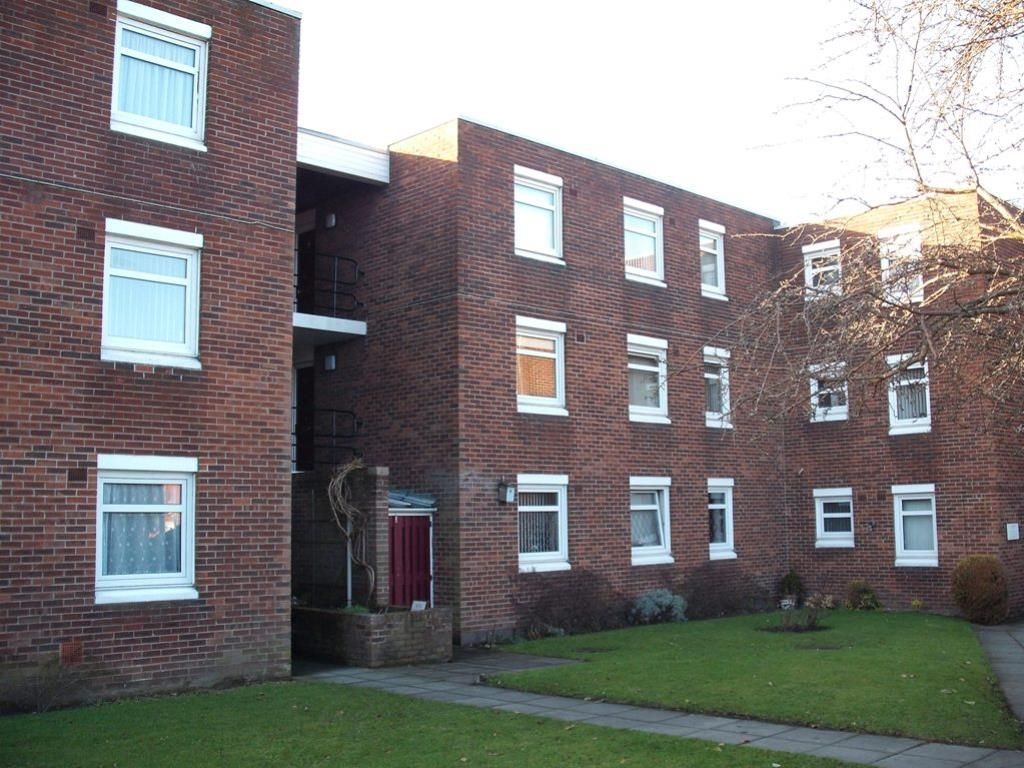Property photo 1 of 8
