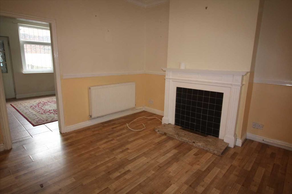 Property photo 3 of 7