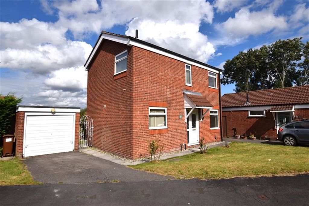 Property photo 1 of 11 (Main)