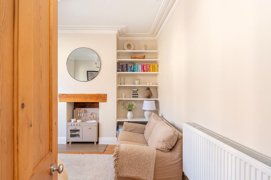 Property photo 3 of 33 1B1R6Bn - Living Room D.Jpg