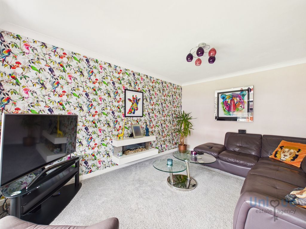 Property photo 2 of 29