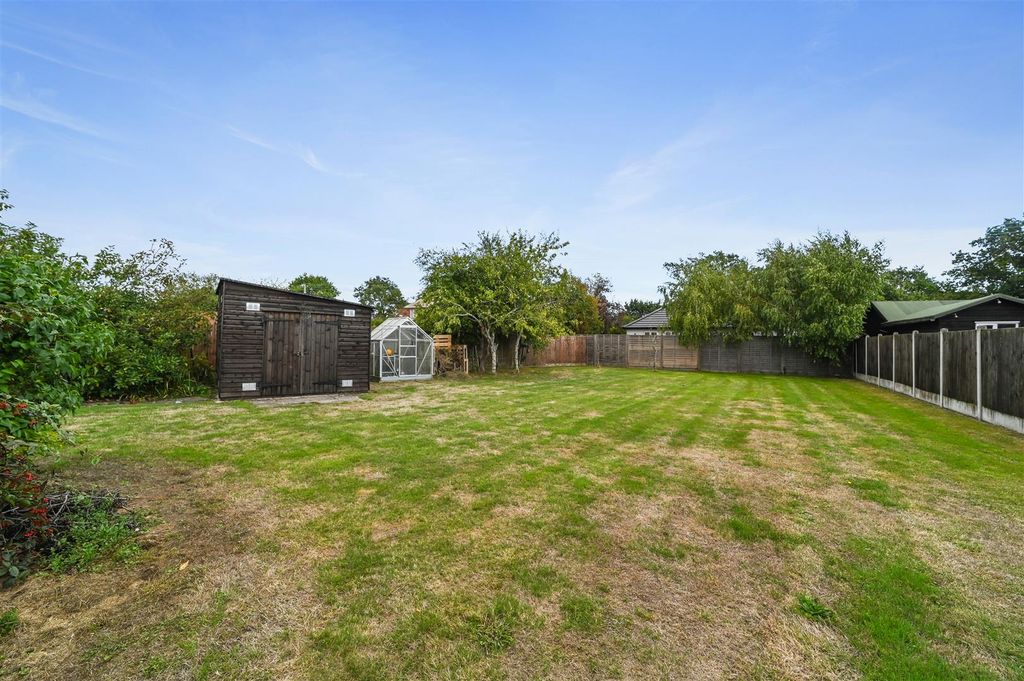 Property photo 2 of 15 Rear Garden