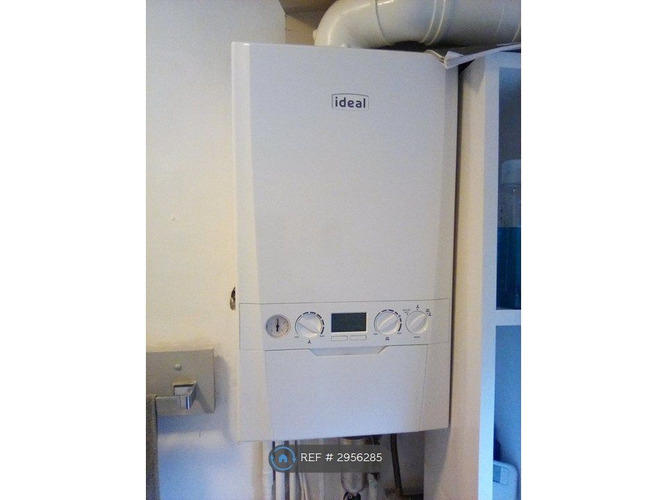 Property photo 3 of 10