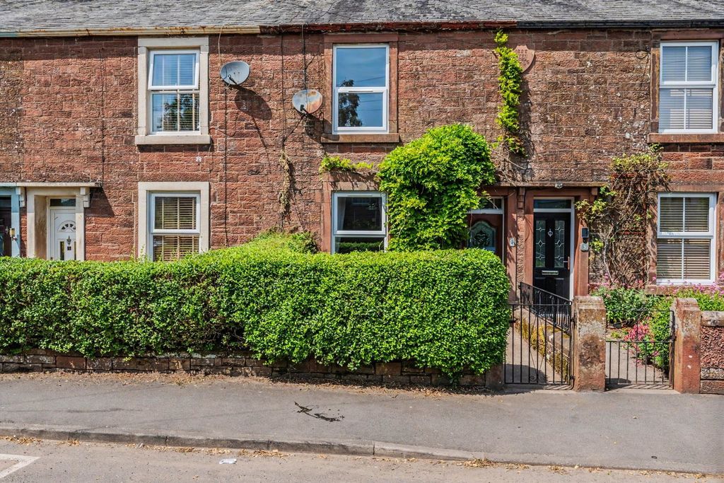 Property photo 1 of 32