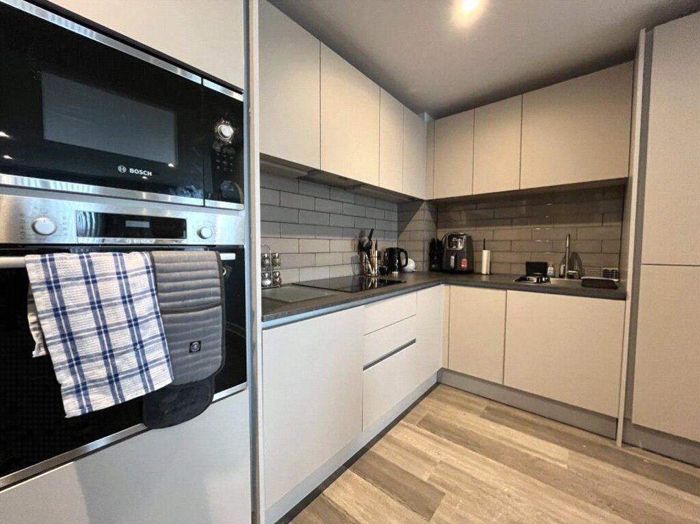 Property photo 1 of 6 Picture No. 06