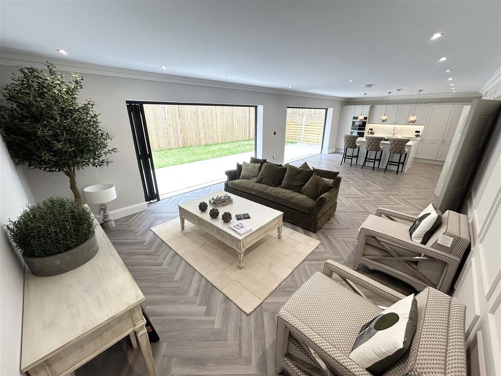 Property photo 2 of 24 Open Plan Kitchen/Diner/Family Room: