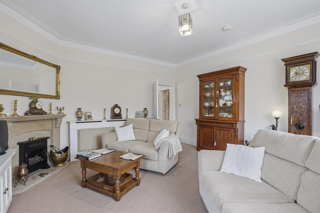 Additional image 7 of 4 bed flat for saleBrooklands Court, Otley LS21