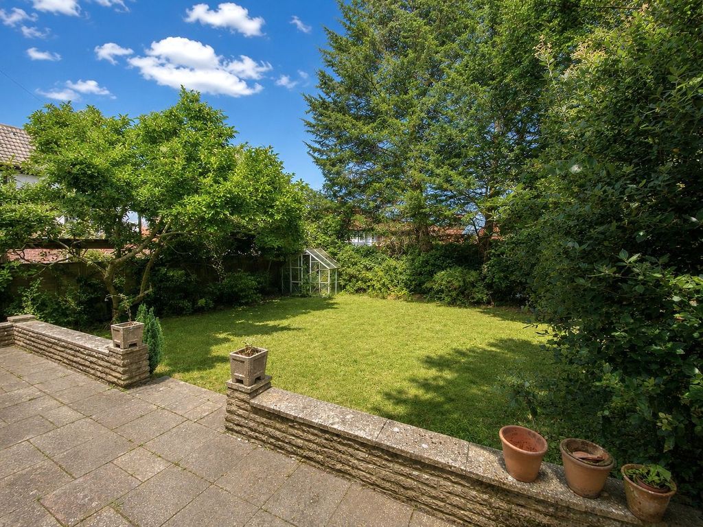 Property photo 2 of 18
