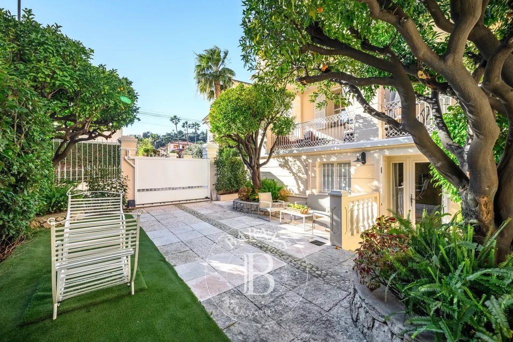 Property photo 3 of 23