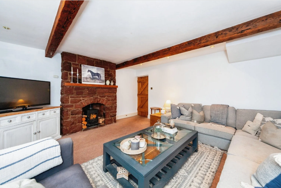 Property photo 2 of 16