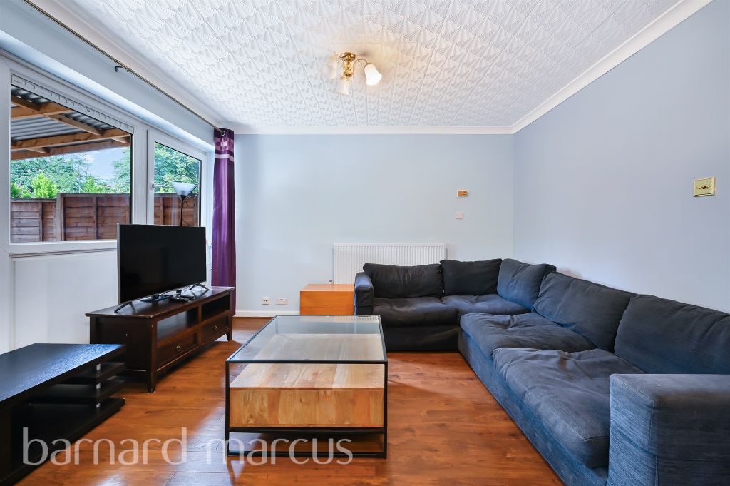 Property photo 3 of 11