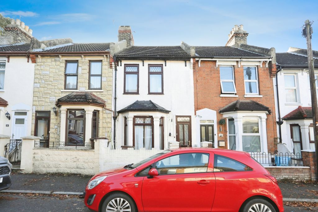 Property photo 1 of 17 Photo