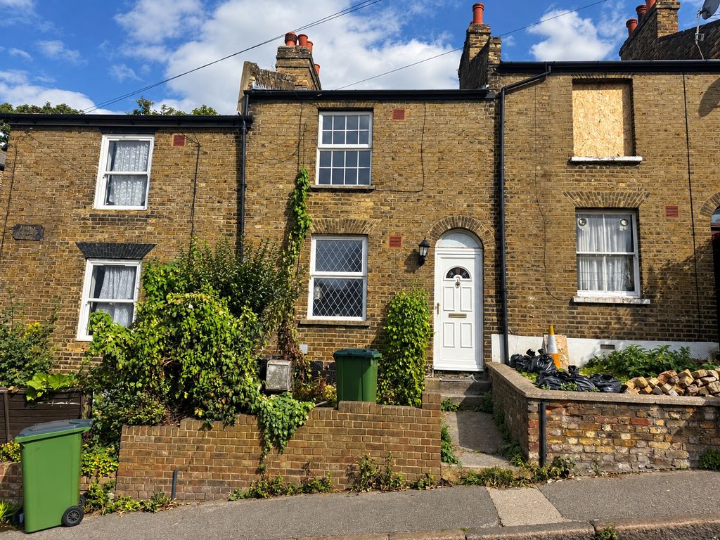 Property photo 1 of 11 External