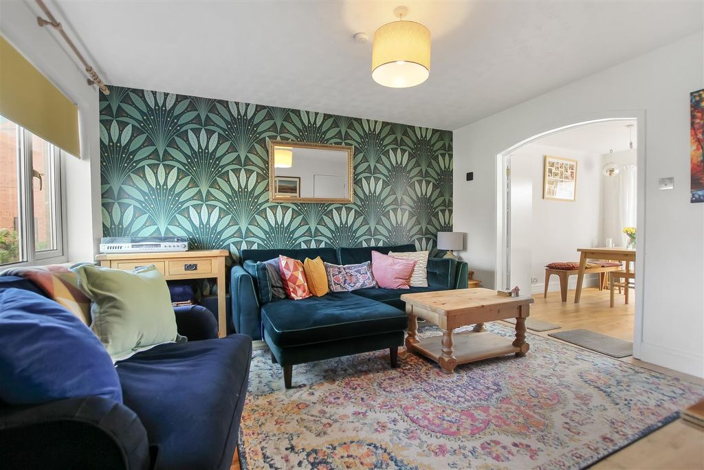 Property photo 2 of 13 Img_2239.Jpg