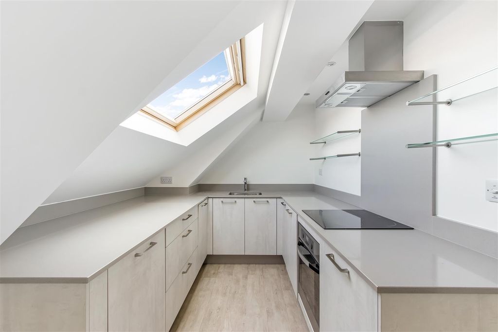 Property photo 2 of 13 Img_3621.Jpg