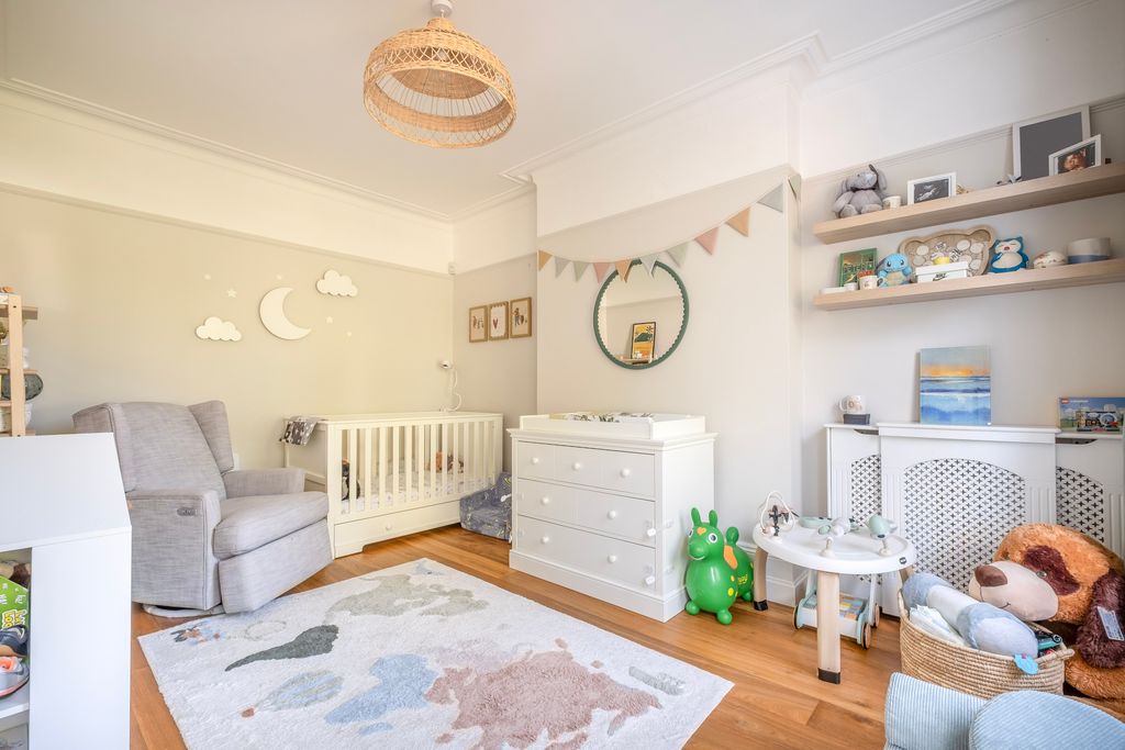 Property photo 3 of 22