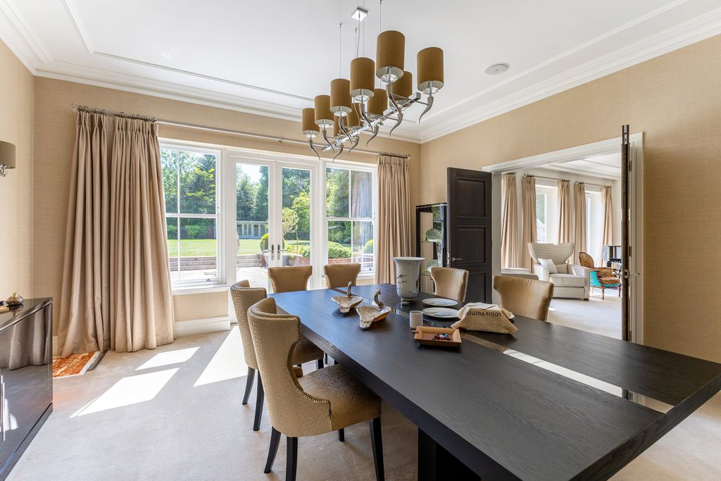 Additional image 9 of 6 bed property for saleRegent's Walk, Ascot, Berkshire SL5