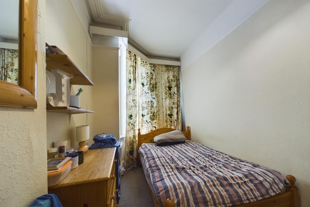 Property photo 3 of 13 Cam01645G0-Pr0077-Still002.Jpg