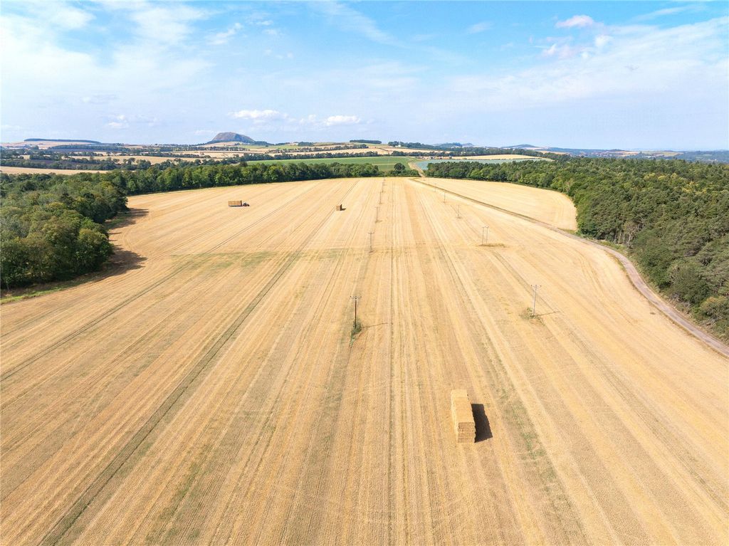 Property photo 2 of 6 Lot 2 - Field 7