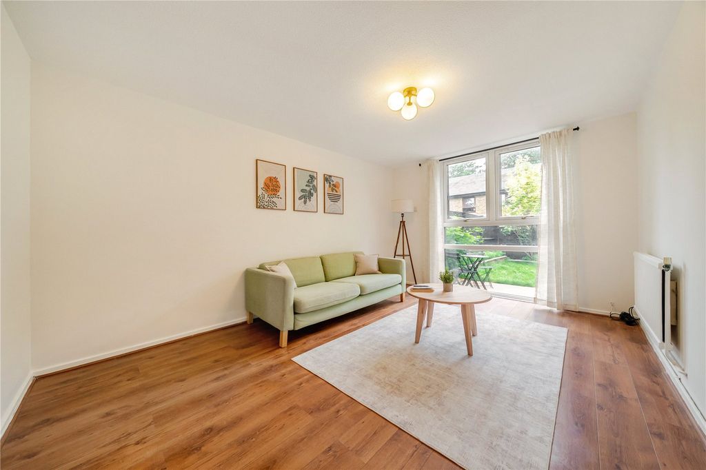 Property photo 1 of 10 Picture No. 23