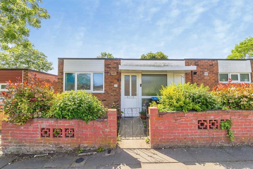 Property photo 1 of 18
