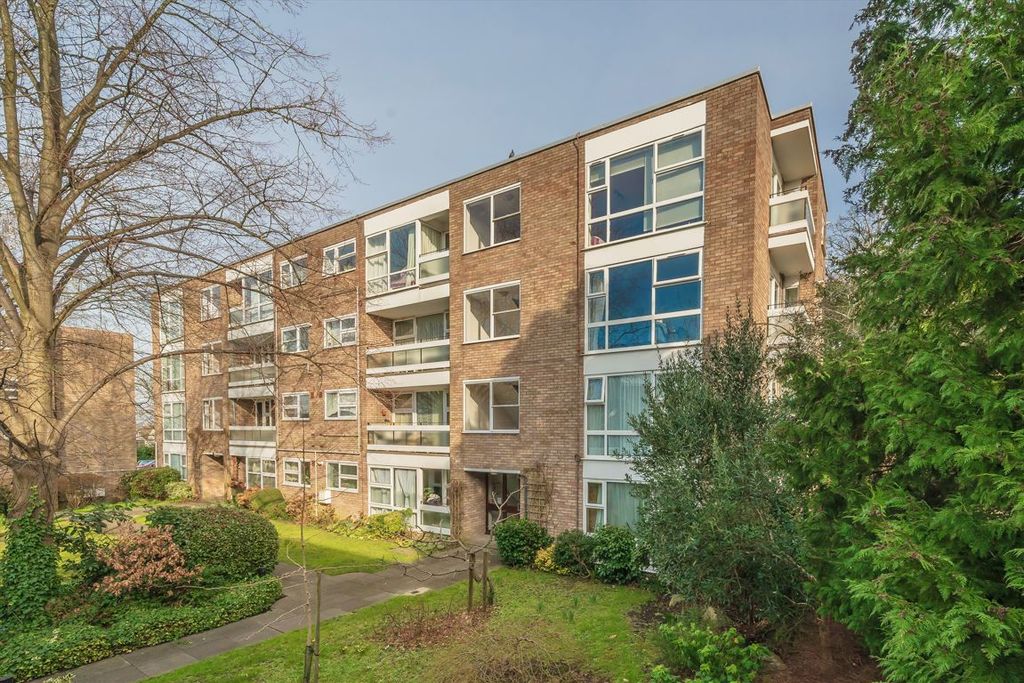 Property photo 1 of 4