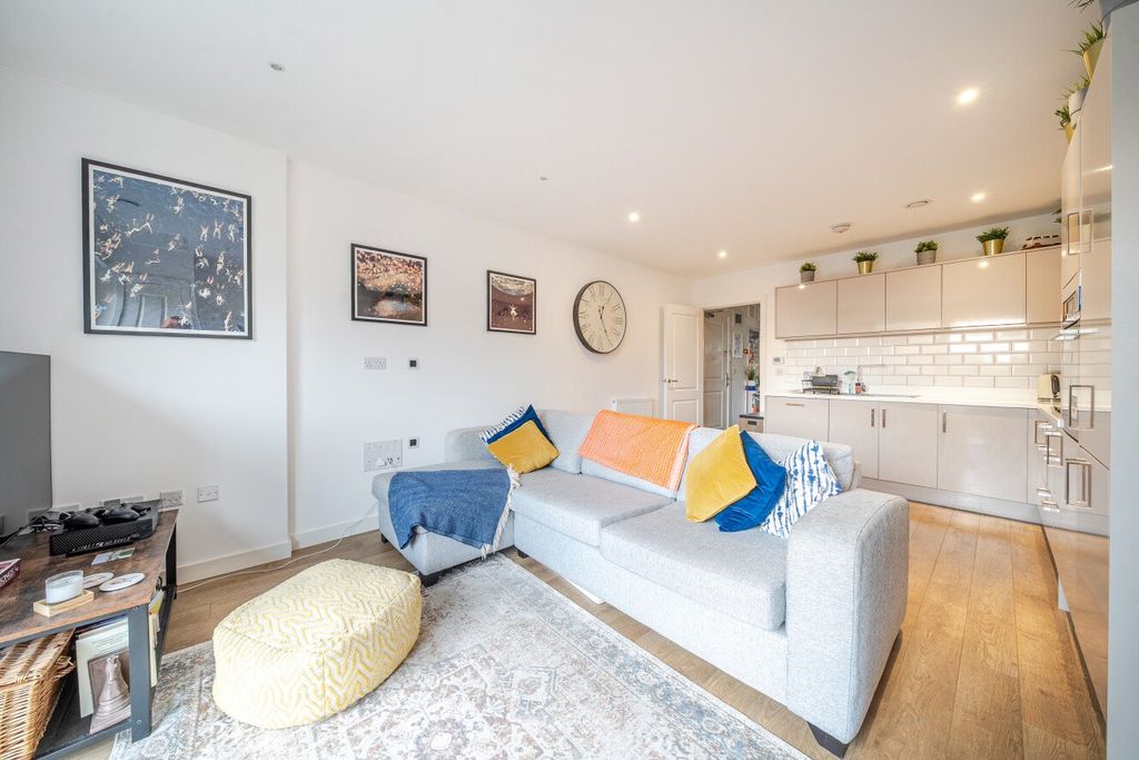 Property photo 1 of 15 Picture No. 14