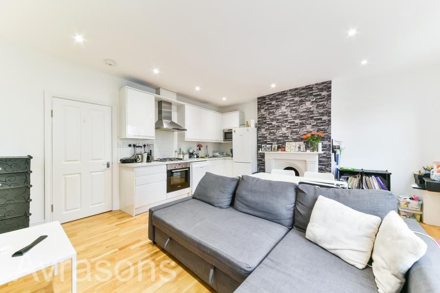 Property photo 3 of 10