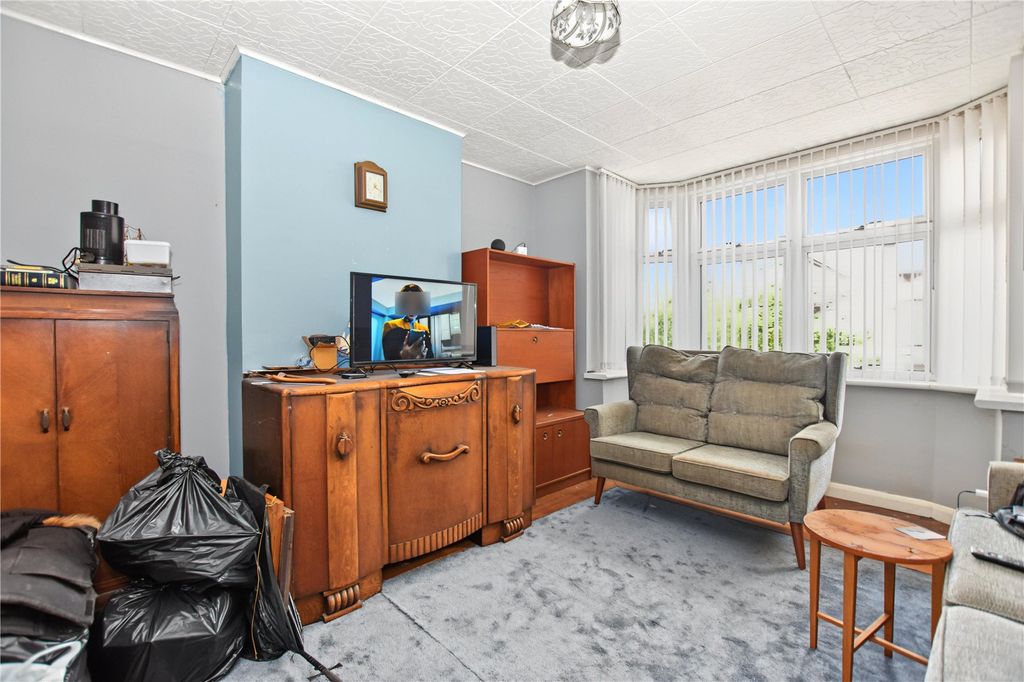 Property photo 2 of 12 Picture No. 01