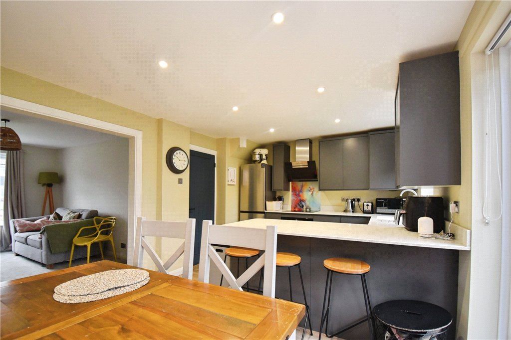 Property photo 2 of 12 Picture No. 13