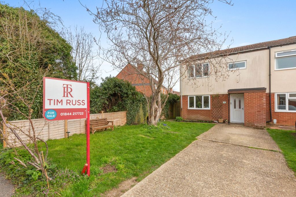 Property photo 1 of 11