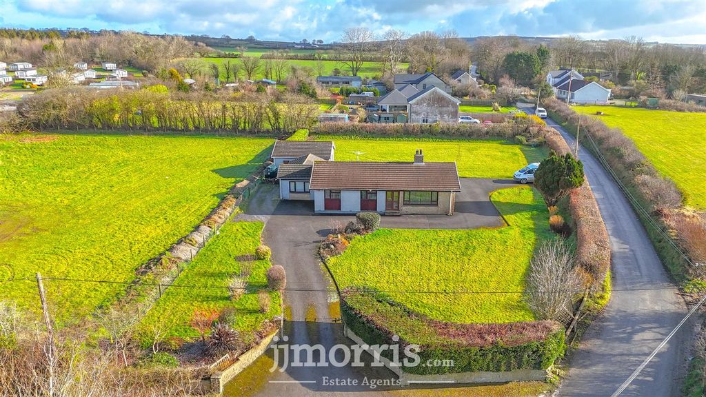 Property photo 1 of 36 E182089B-A9E5-438D-91E6-97B7784F72C8.Jpeg