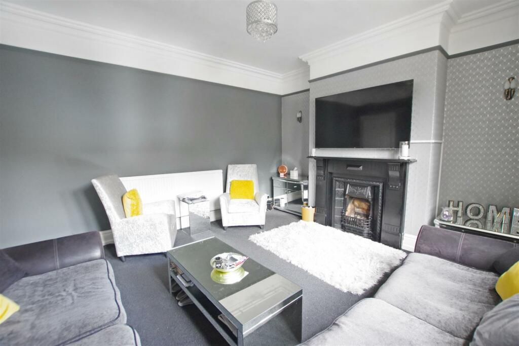 Property photo 2 of 26