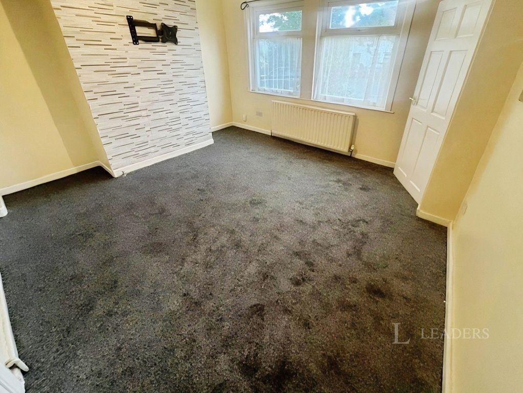 Property photo 3 of 9 Pbox-Img.Jpg