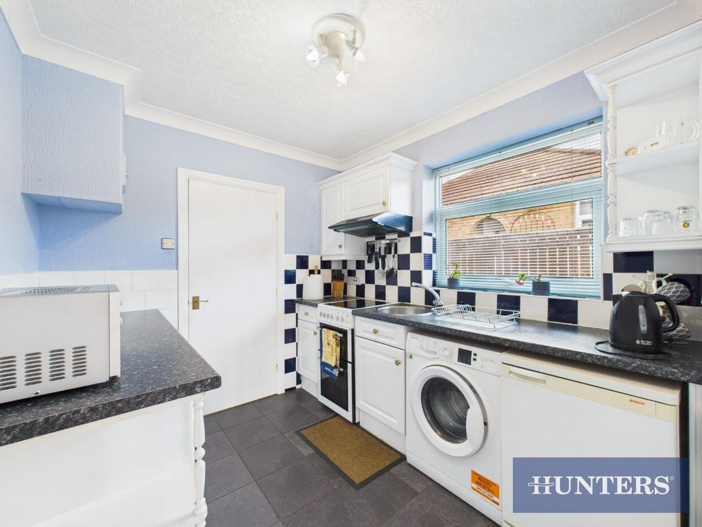 Property photo 3 of 13 Cam05333G0-Pr0251-Still009.Jpg