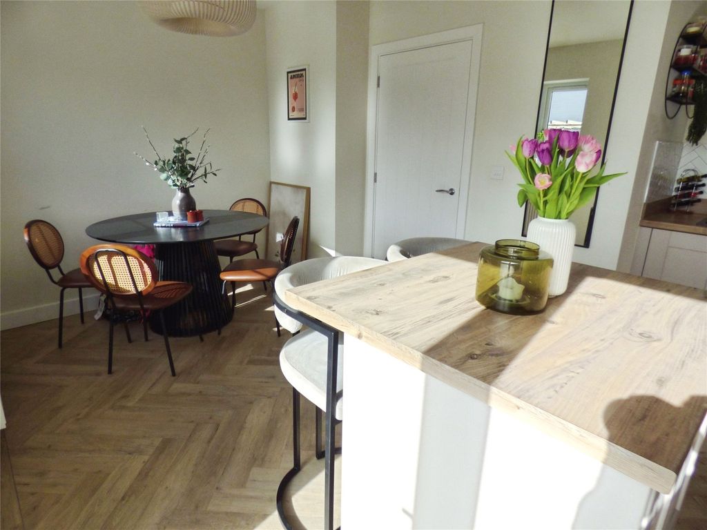 Property photo 3 of 14 Picture No. 08