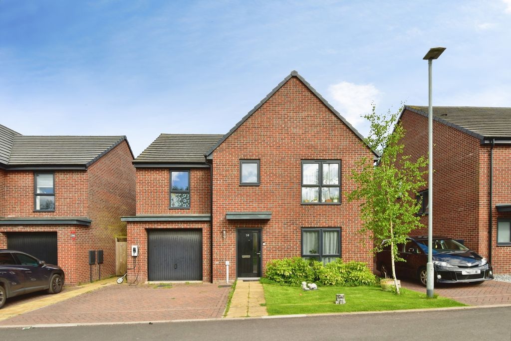 Property photo 1 of 21 Pbox-Img.Jpg