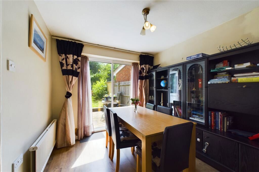 Property photo 3 of 8