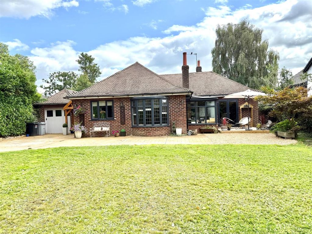 Property photo 1 of 26