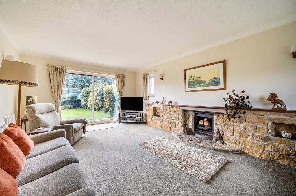 Property photo 2 of 21 1347488-10-68Bec6...