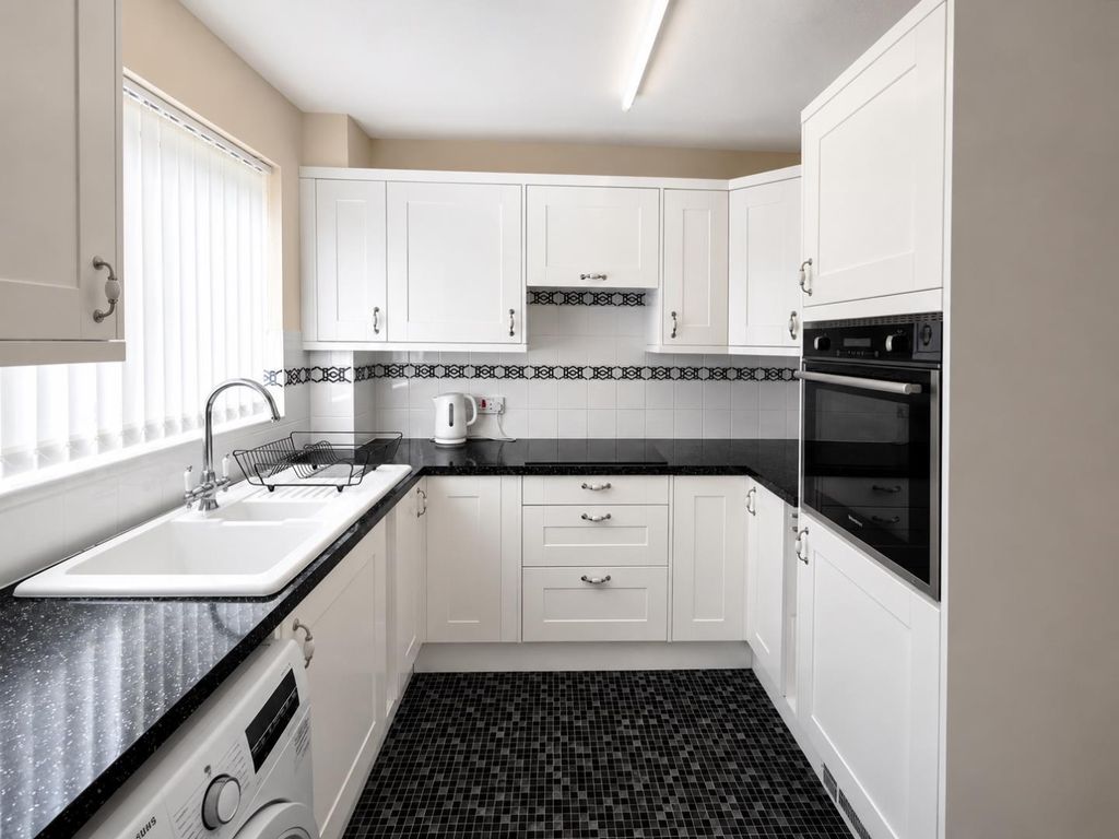 Property photo 2 of 13 7.Png