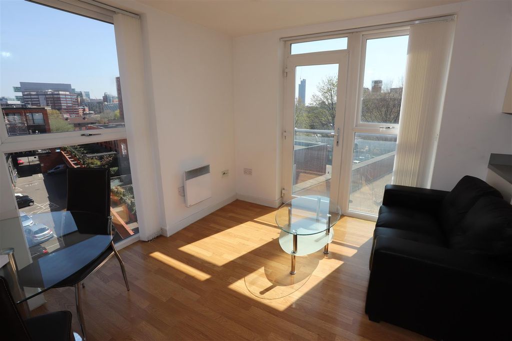 Property photo 2 of 6