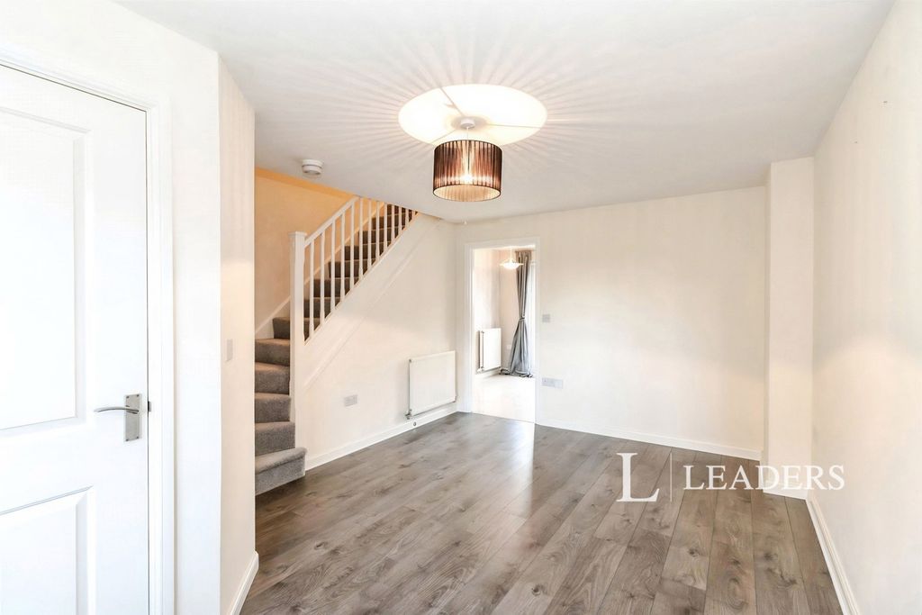 Property photo 2 of 10 Pbox-Img.Jpg