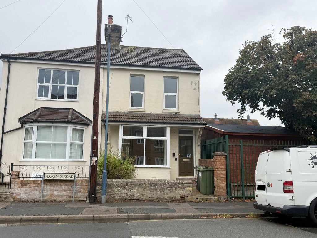 Property photo 1 of 13 House In Need Of Improvement