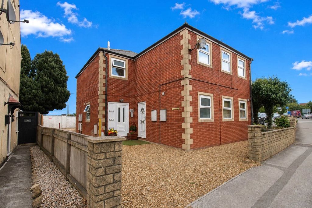 Property photo 1 of 10 Picture No. 04