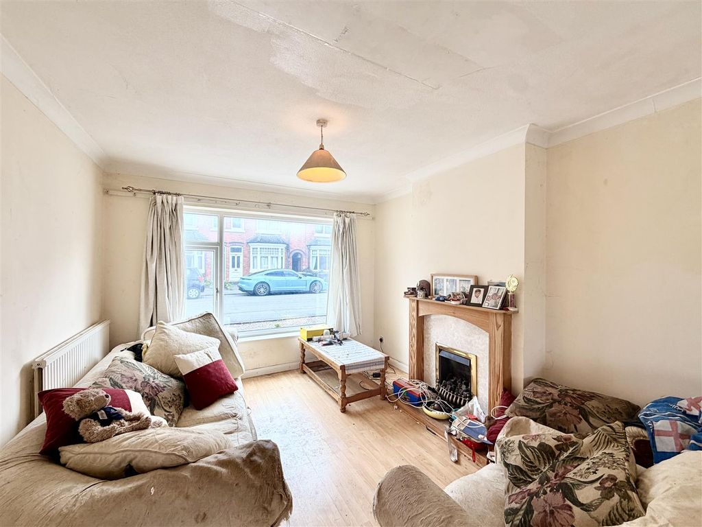 Property photo 2 of 16 2