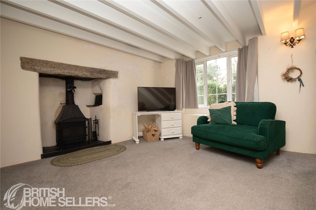 Property photo 2 of 10 Picture No. 06