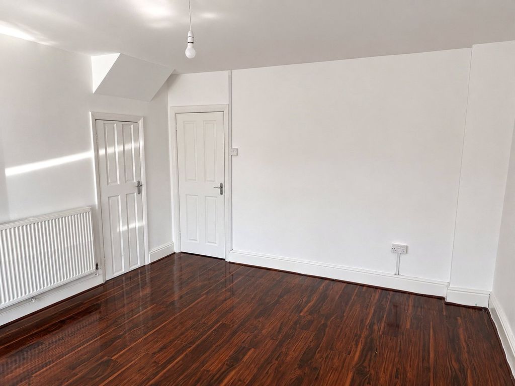 Property photo 3 of 12 Picture No. 08