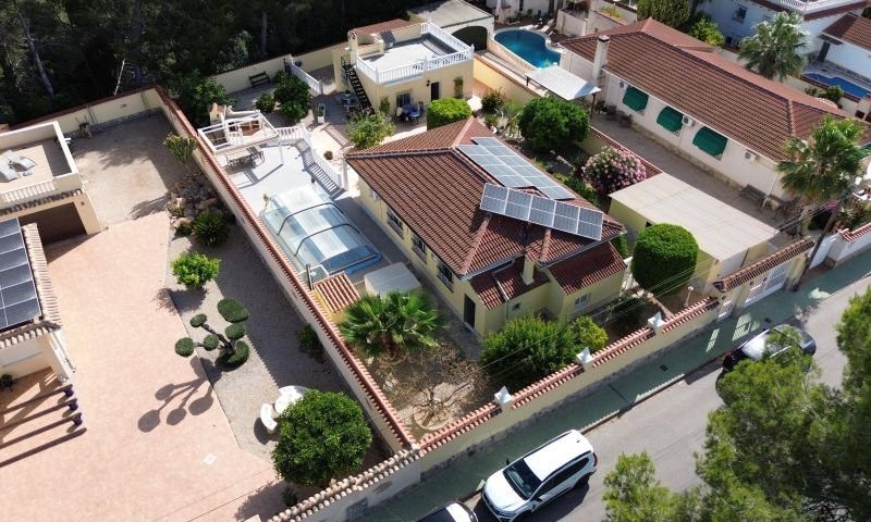 Property photo 1 of 37